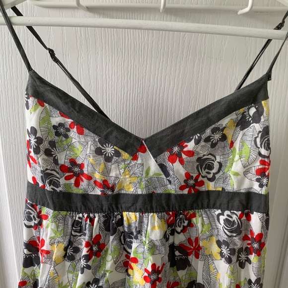 Sweet summer dress Sz small - Picture 2 of 11